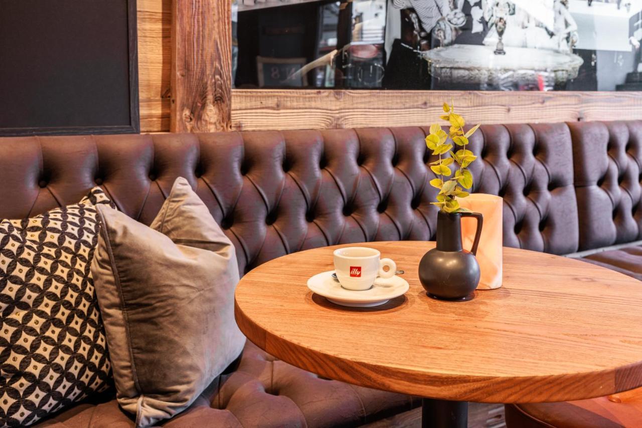 No 8 Bed & Bar Hotel เวอร์บิเอร์ ภายนอก รูปภาพ